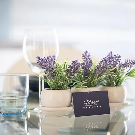 Margi Maya Very Cosy Beauti *