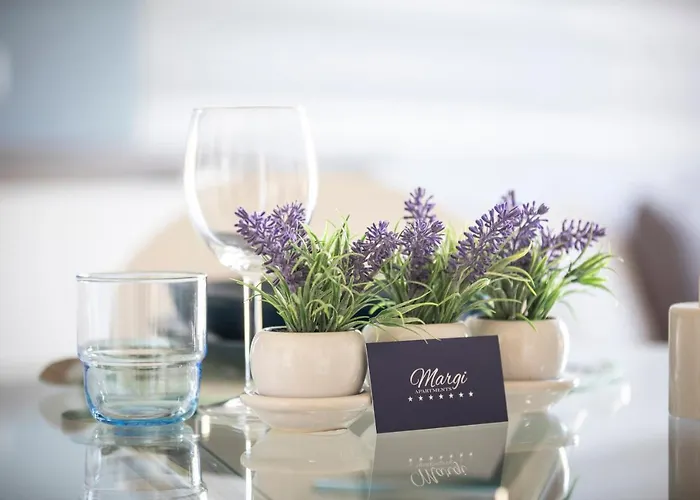 Margi Maya Very Cosy Beauti *